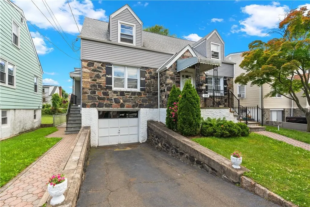164 Edgewood Avenue Yonkers NY 10704