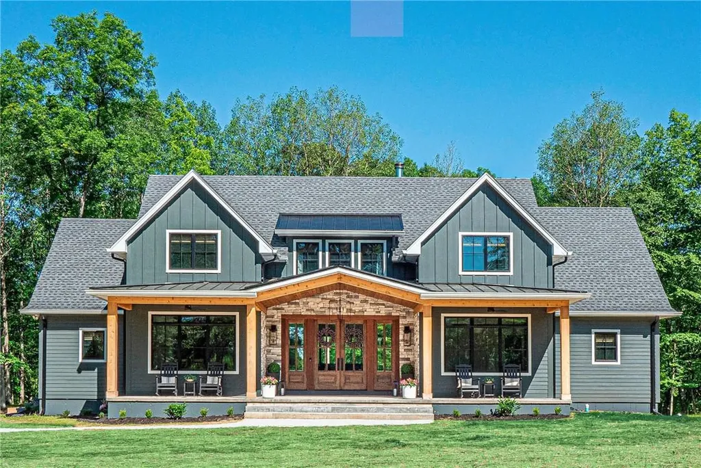 147 Gardnerville Road New Hampton NY 10958