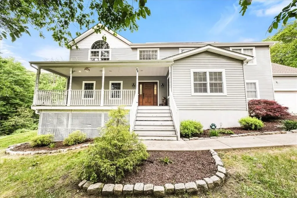 21 Cedar Road Monroe NY 10950