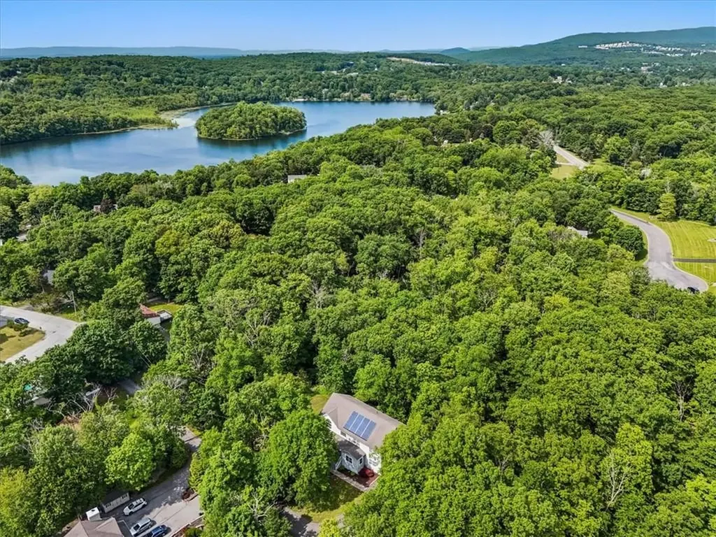 21 Cedar Road Monroe NY 10950