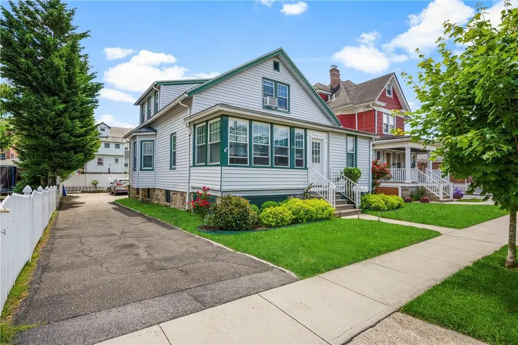 218 Second Avenue Pelham NY 10803