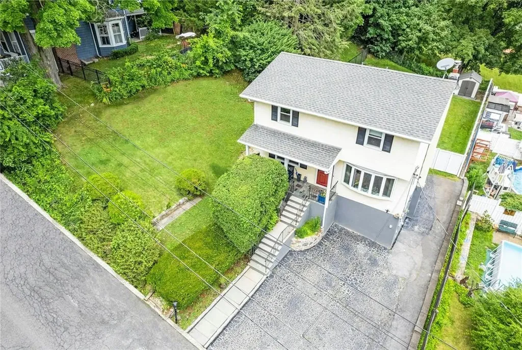 4 Still Court Ossining NY 10562