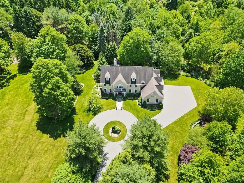 169 Broad Brook Road Bedford Hills NY 10507