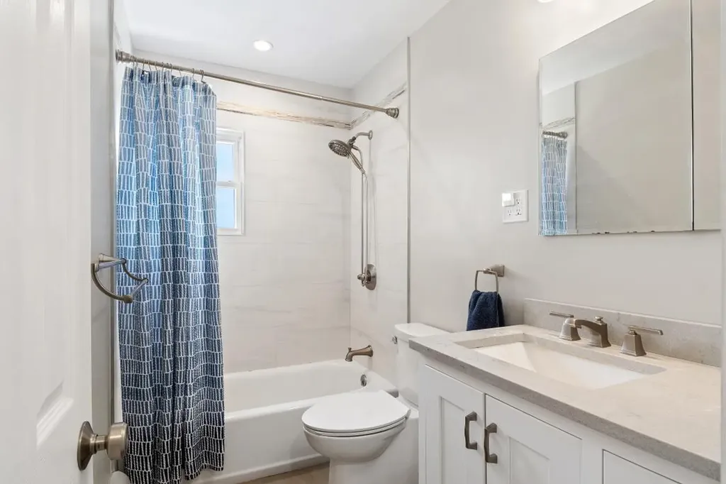 312 Edwards Place Yonkers NY 10703