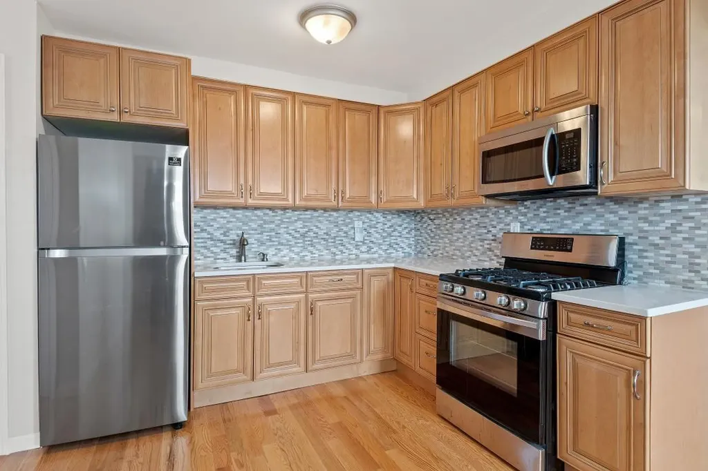312 Edwards Place Yonkers NY 10703