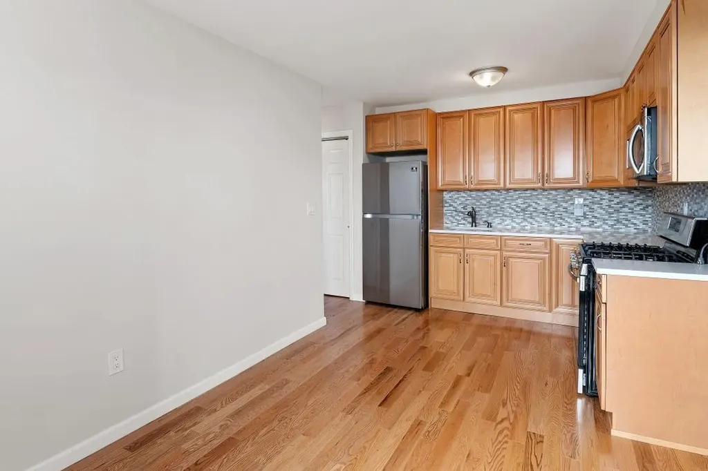 312 Edwards Place Yonkers NY 10703