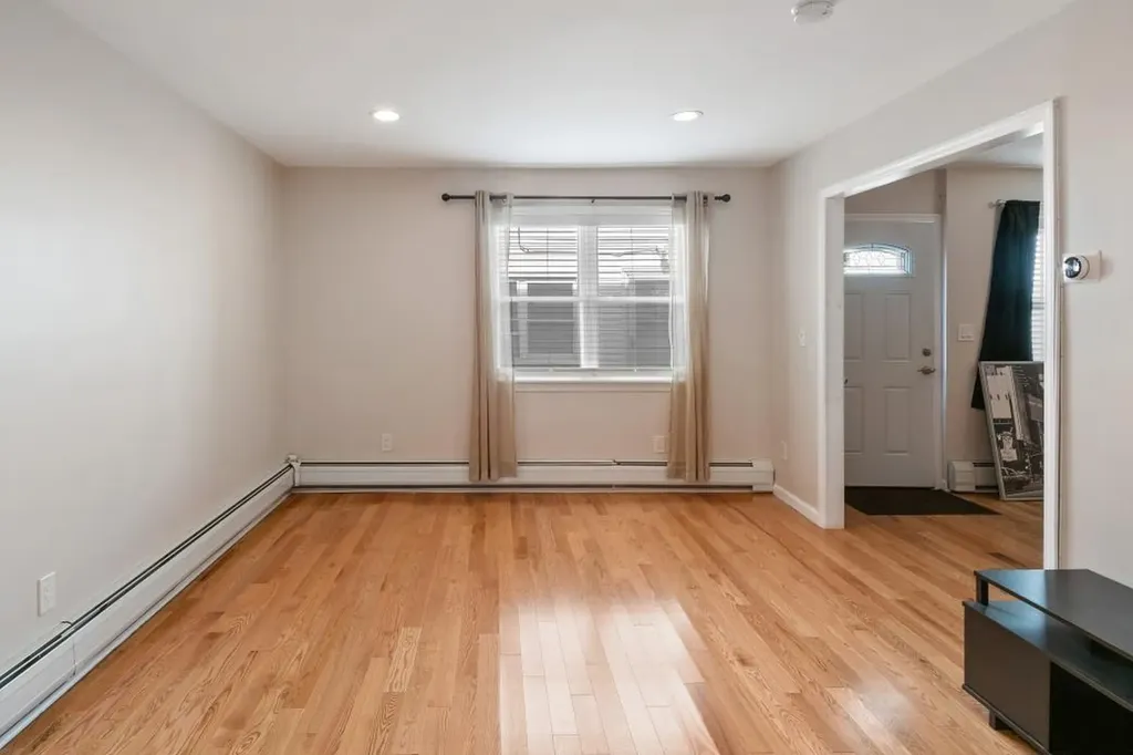312 Edwards Place Yonkers NY 10703