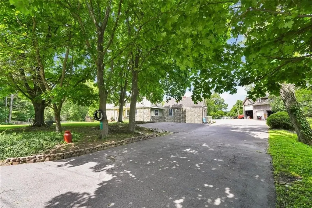 151 Tuthill Road Blooming Grove NY 10914