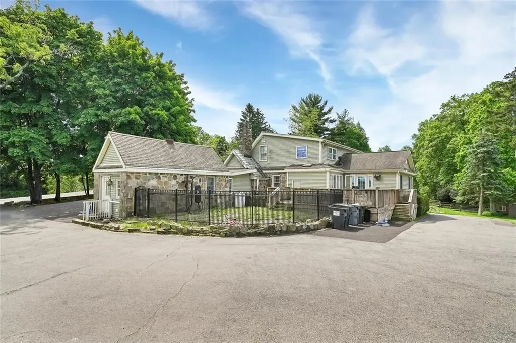 151 Tuthill Road Blooming Grove NY 10914