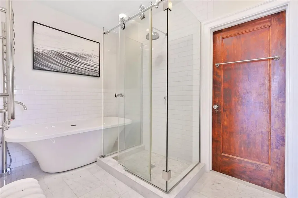 106 Sutton Manor Road New Rochelle NY 10801