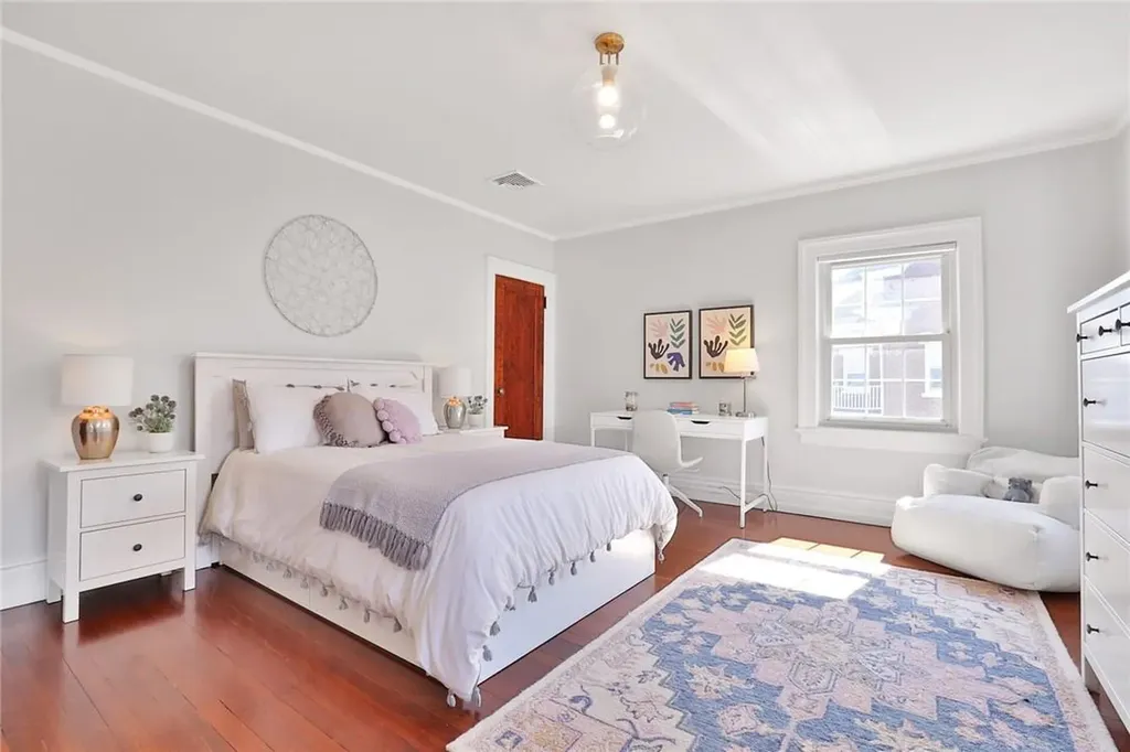106 Sutton Manor Road New Rochelle NY 10801