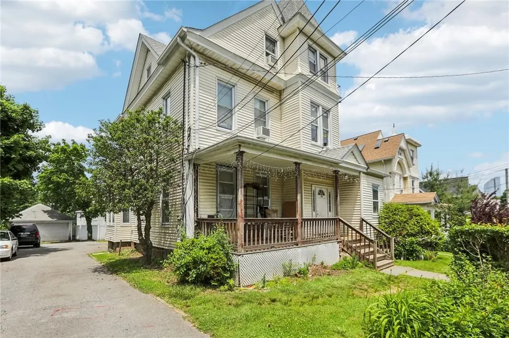 202 Fisher Avenue White Plains NY 10606