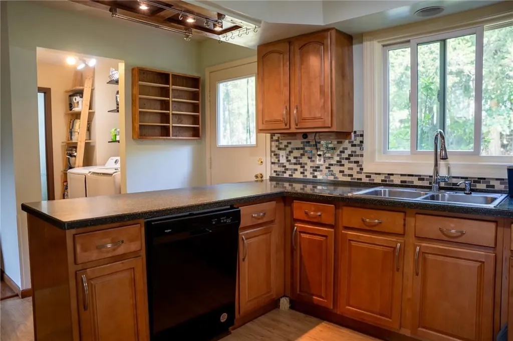 85 King George Road Poughkeepsie NY 12603