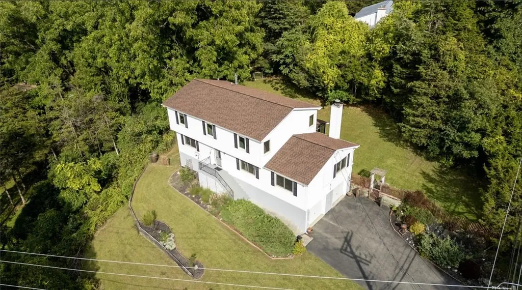 85 King George Road Poughkeepsie NY 12603