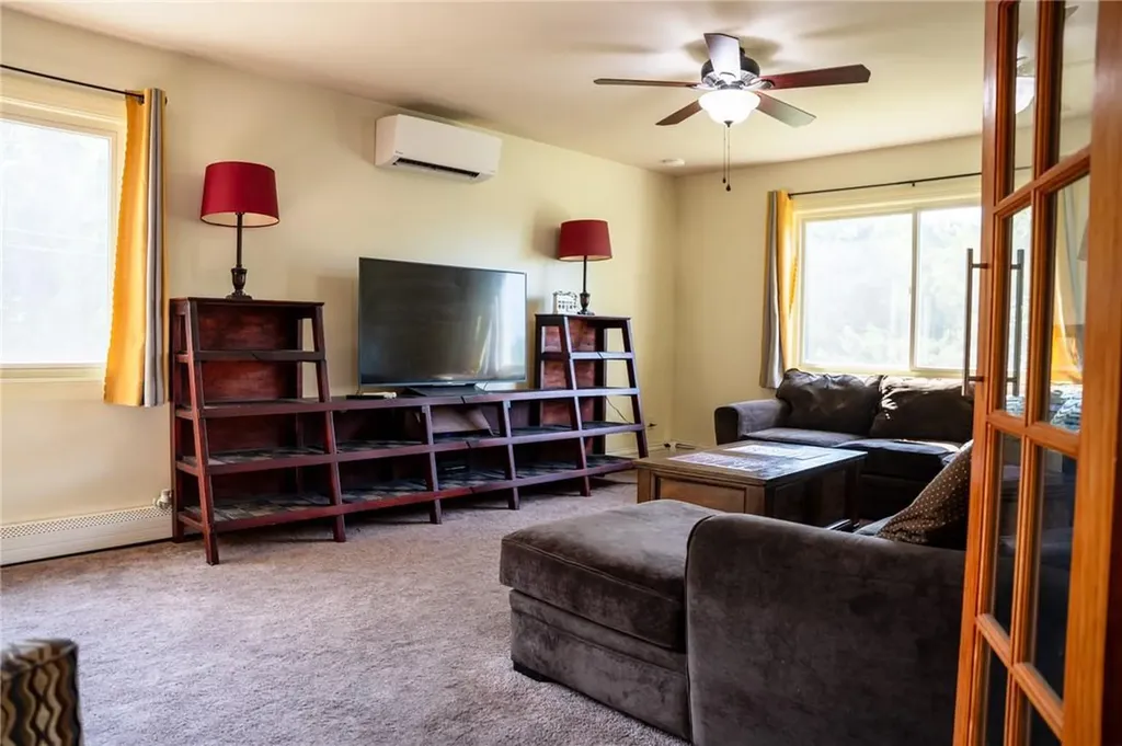 85 King George Road Poughkeepsie NY 12603