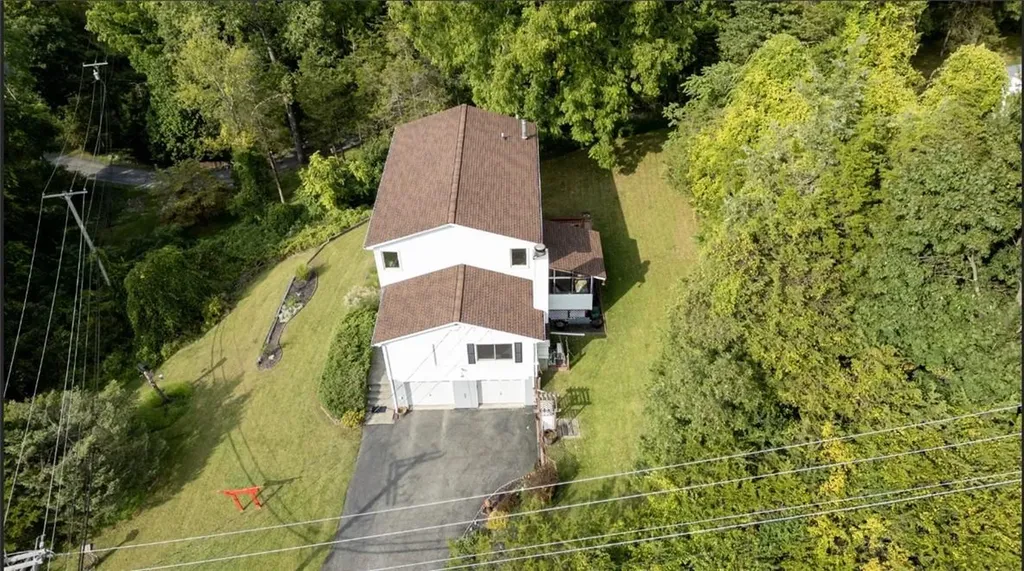 85 King George Road Poughkeepsie NY 12603