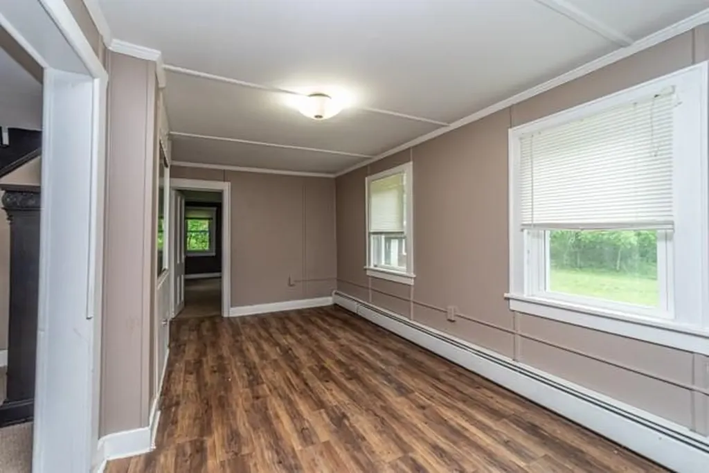 10 Kandy Lane Wallkill NY 12589