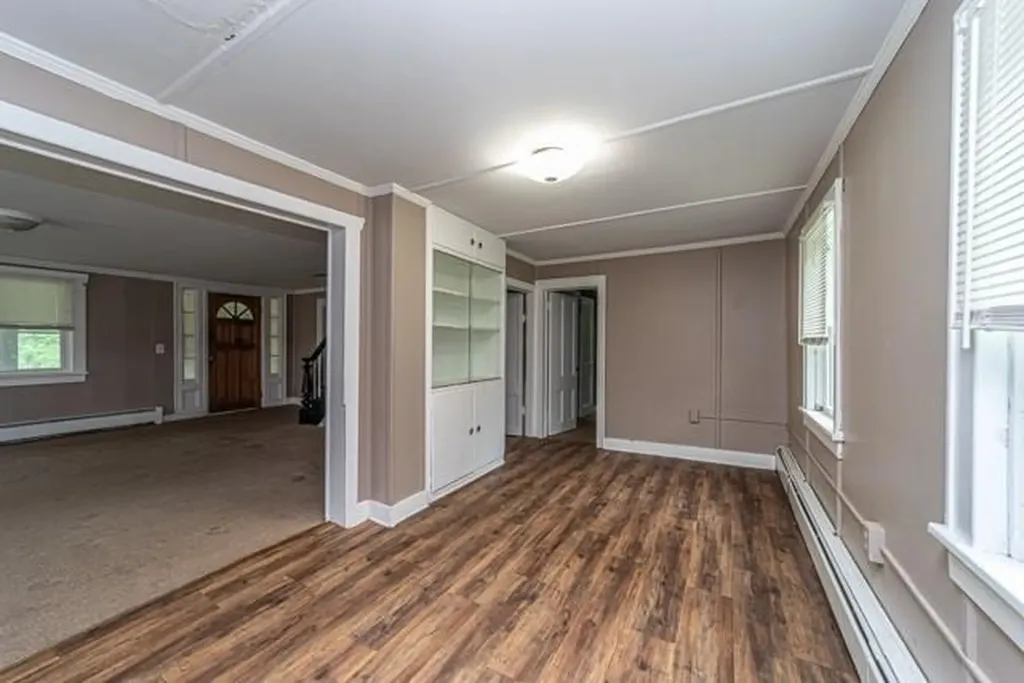 10 Kandy Lane Wallkill NY 12589