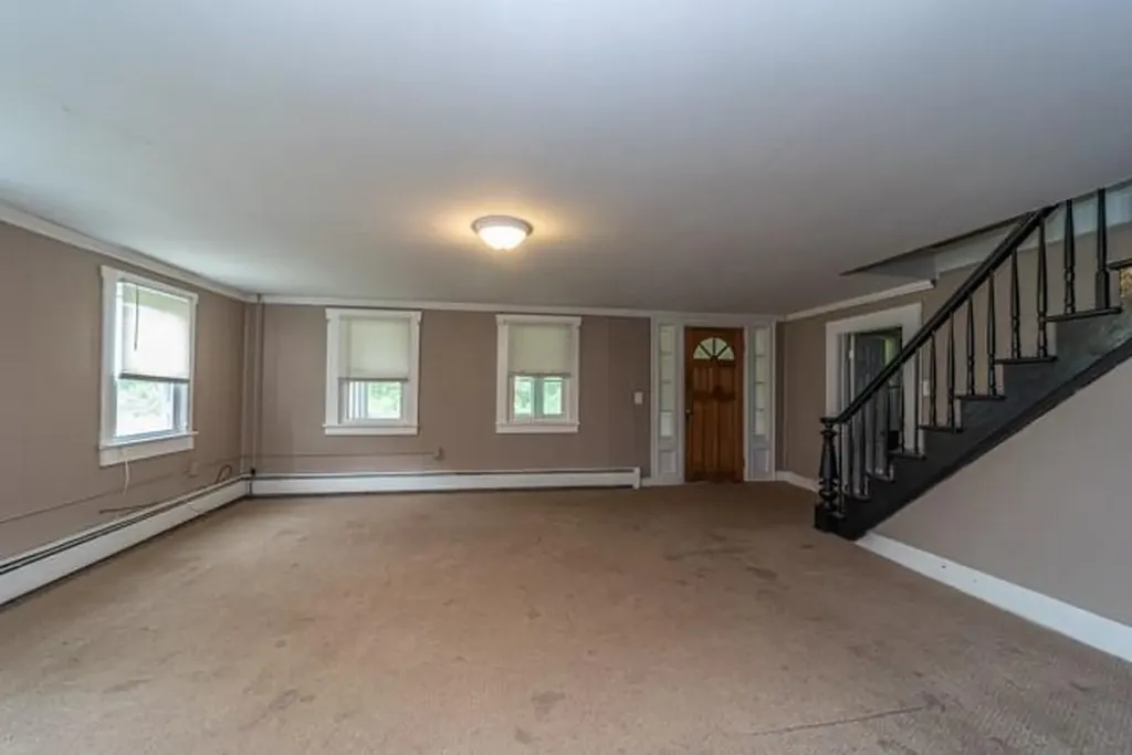 10 Kandy Lane Wallkill NY 12589