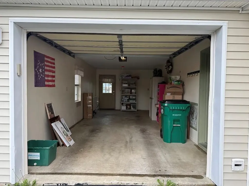 30 Naples Drive Poughkeepsie NY 12603
