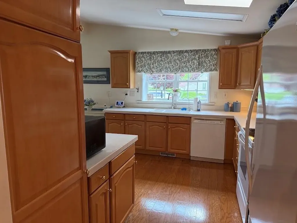 30 Naples Drive Poughkeepsie NY 12603