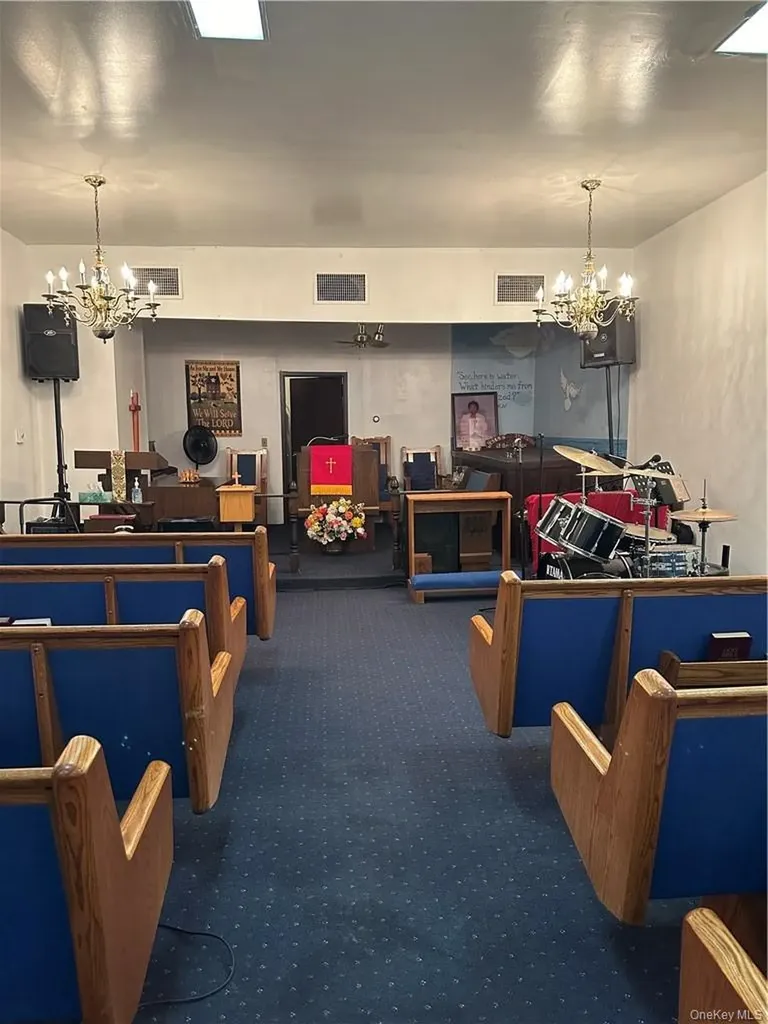 3306 White Plains Road Bronx NY 10467