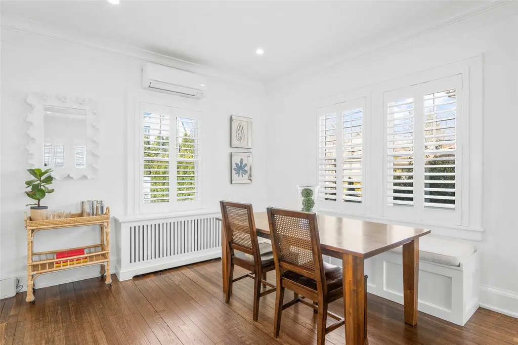 738 Forest Avenue Larchmont NY 10538