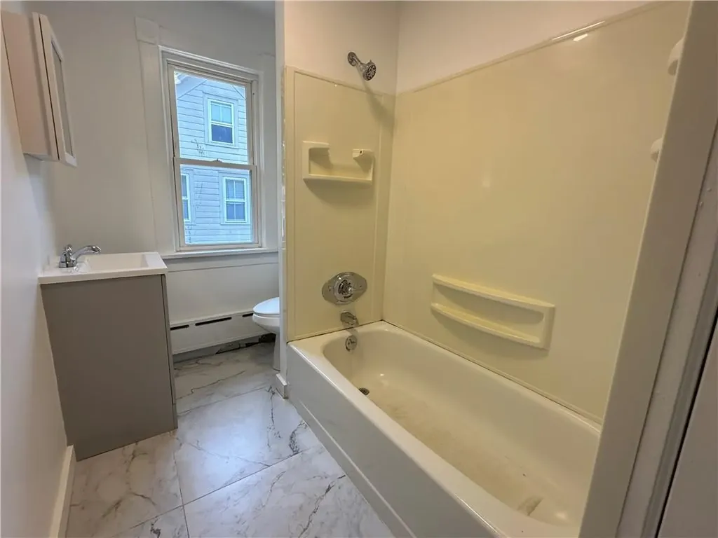 73 Mcewen Street Warwick NY 10990
