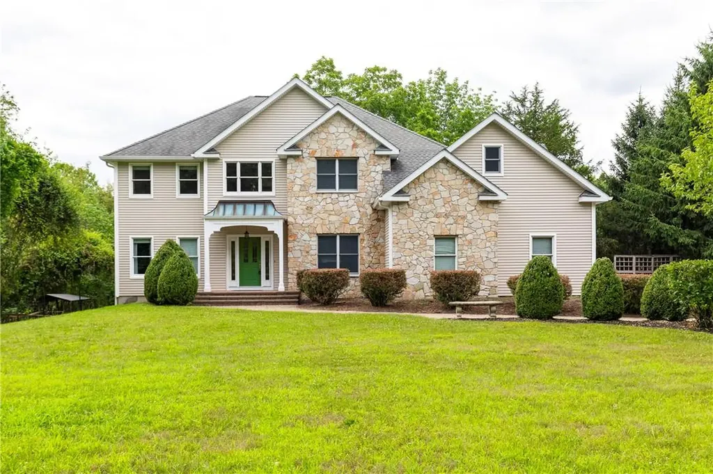 171 Cedar Avenue Poughkeepsie NY 12603