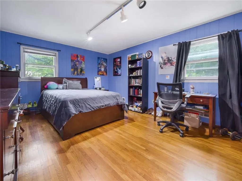 20 Sunny Ridge Road Spring Valley NY 10977