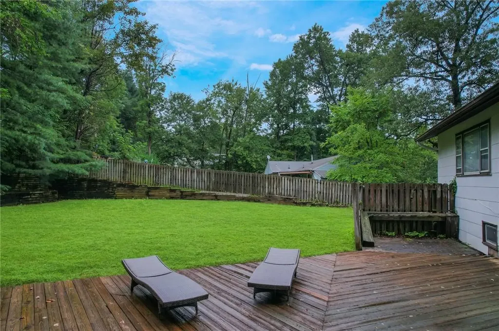 20 Sunny Ridge Road Spring Valley NY 10977