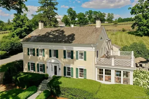 20 Smithfield Way Amenia NY 12501