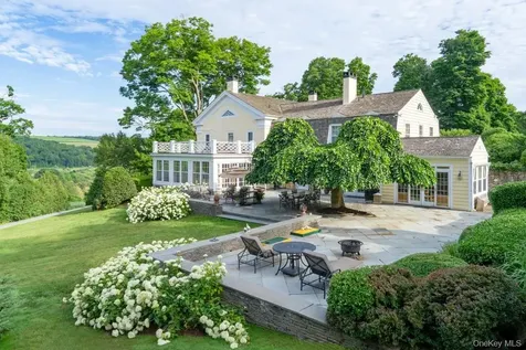 20 Smithfield Way Amenia NY 12501