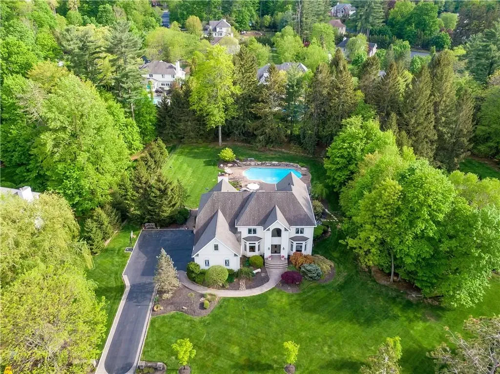 12 Senator Levy Drive Suffern NY 10901