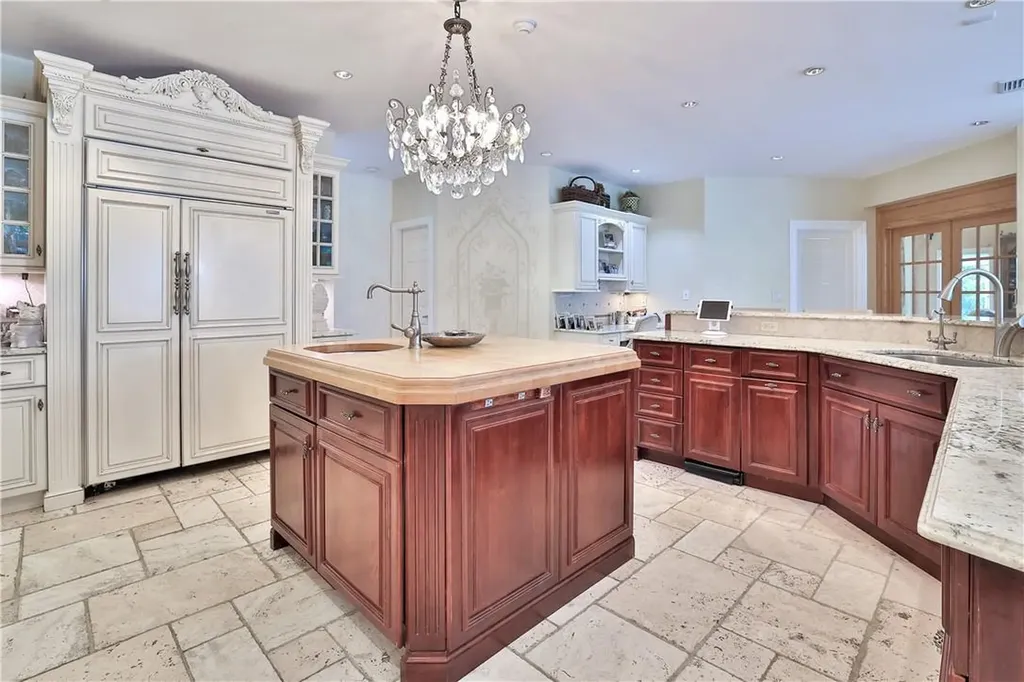 12 Senator Levy Drive Suffern NY 10901