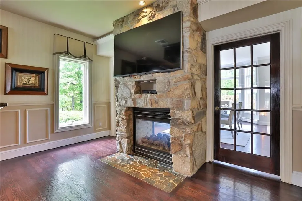 12 Senator Levy Drive Suffern NY 10901