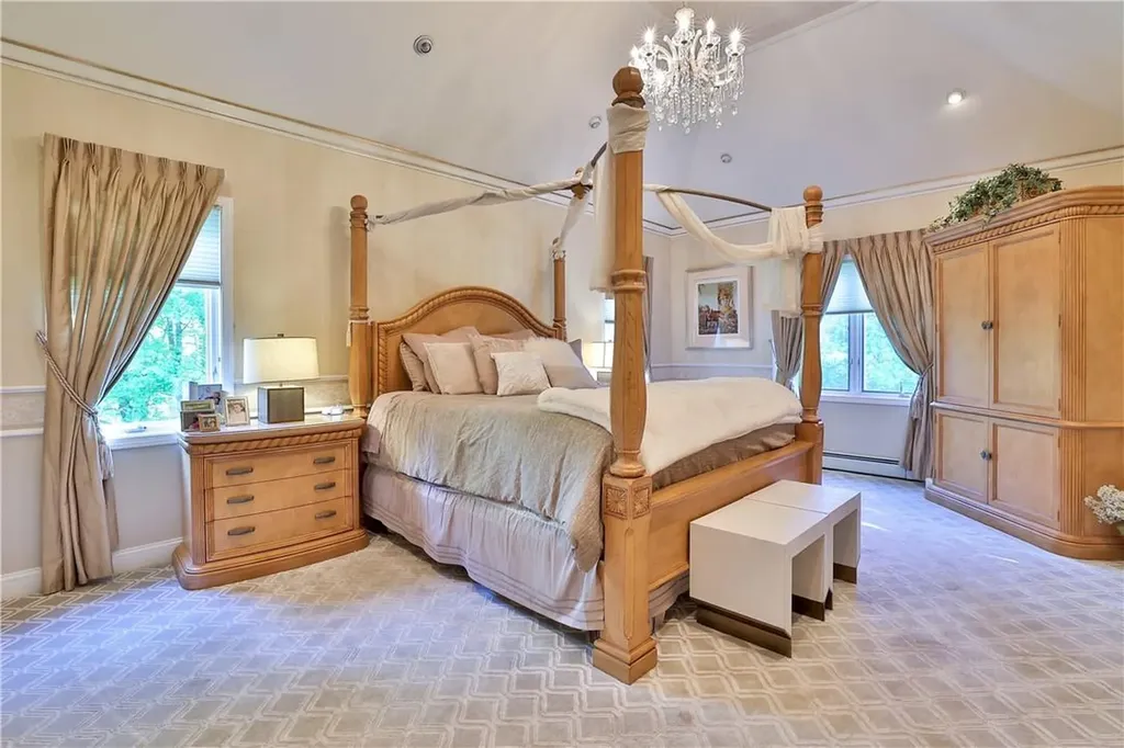 12 Senator Levy Drive Suffern NY 10901