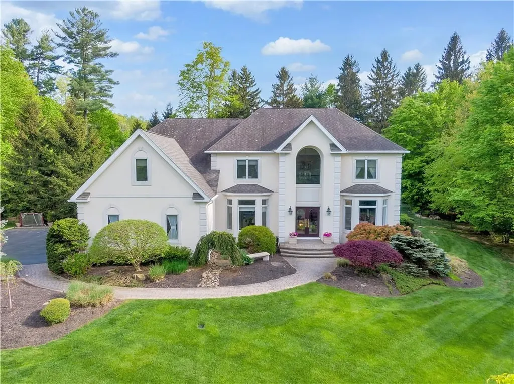 12 Senator Levy Drive Suffern NY 10901