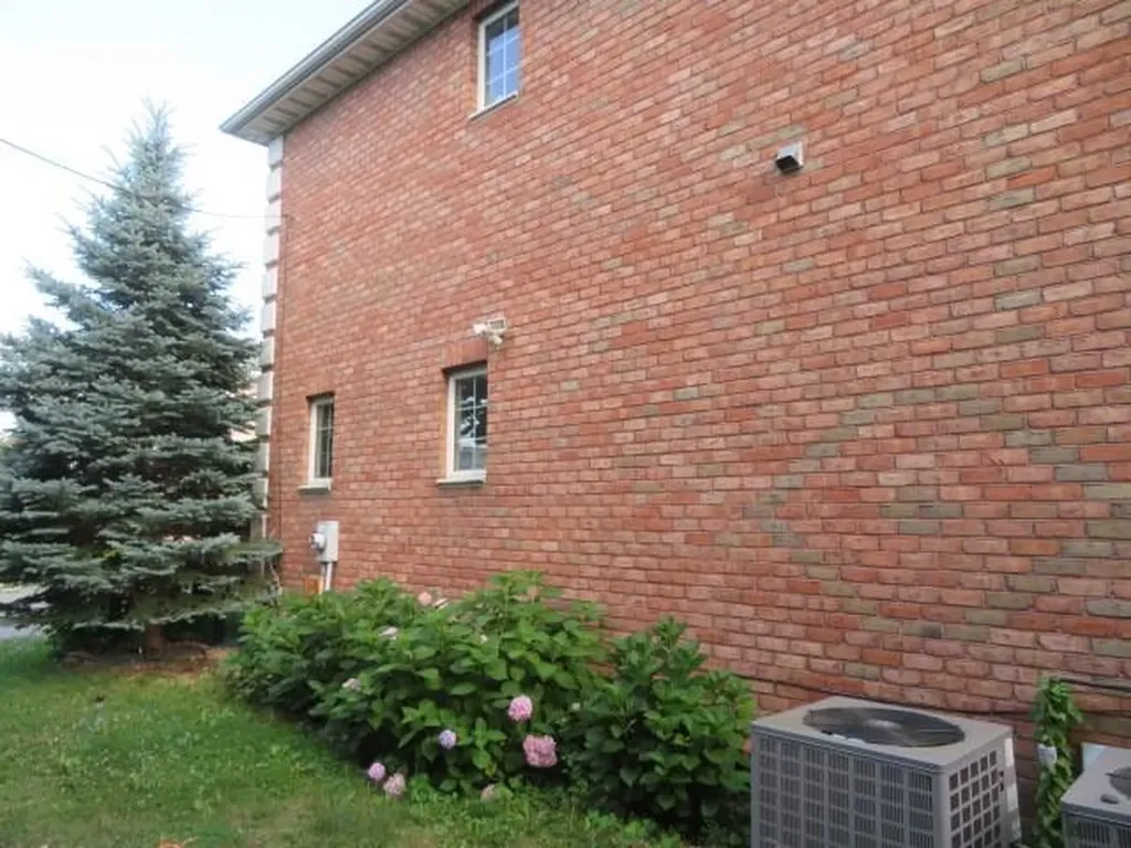 3250 Rawlins Avenue Bronx NY 10465