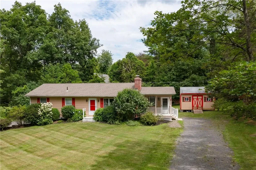 36 Sunrise Drive Red Hook NY 12571