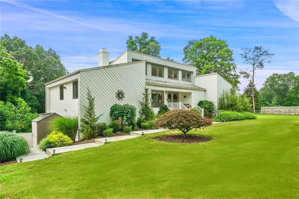 417 Union Valley Road Carmel NY 10541