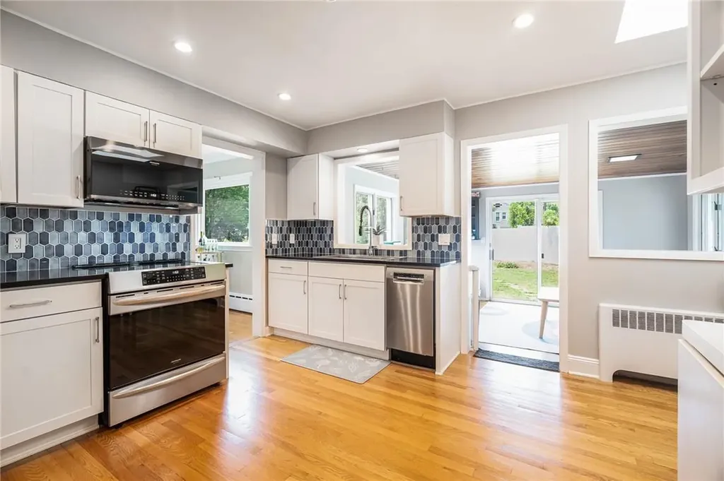 690 Pinebrook Boulevard New Rochelle NY 10804