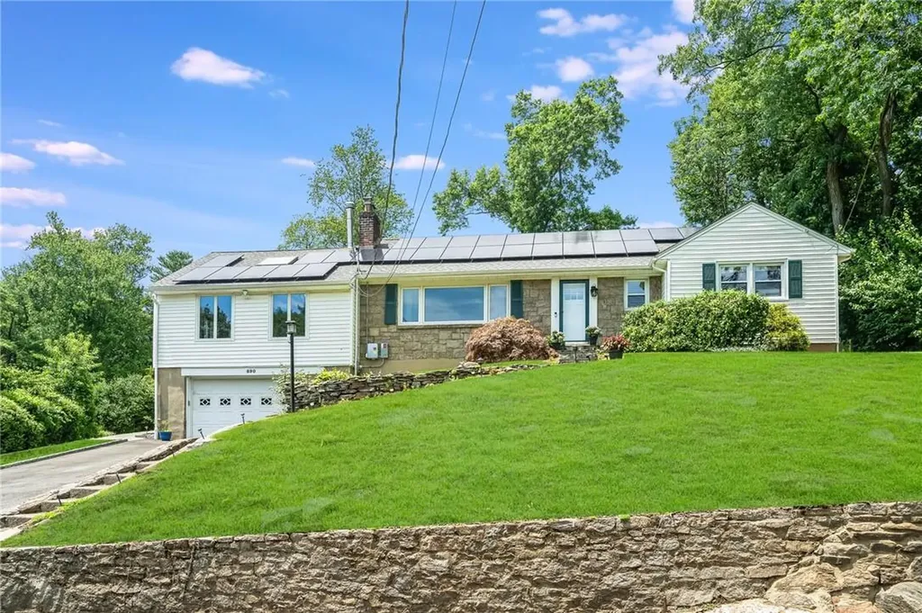 690 Pinebrook Boulevard New Rochelle NY 10804