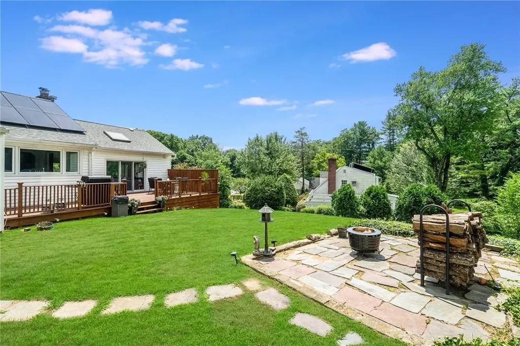 690 Pinebrook Boulevard New Rochelle NY 10804