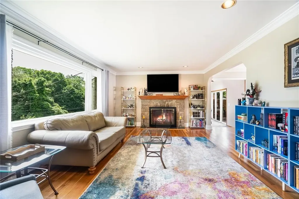 690 Pinebrook Boulevard New Rochelle NY 10804