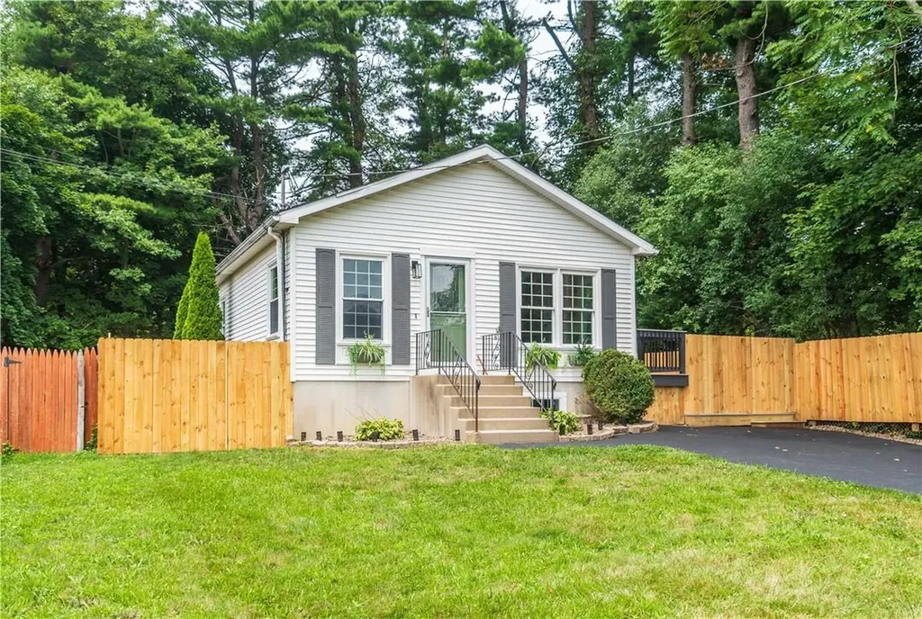 75 Mead Avenue Beacon NY 12508