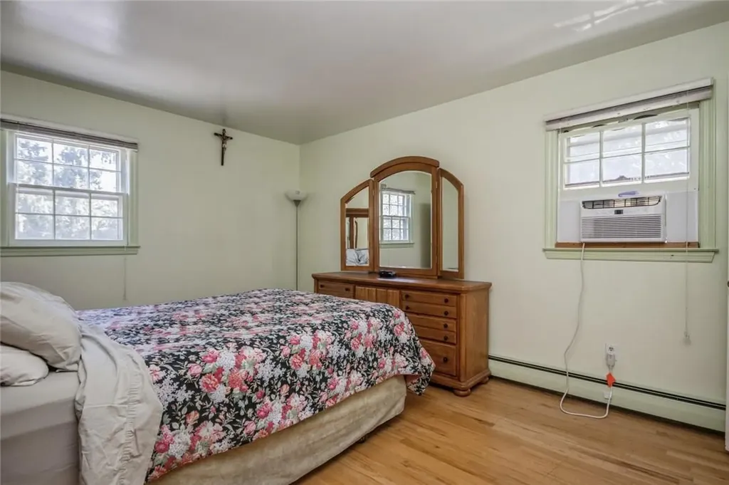 4 Croft Hill Road Poughkeepsie NY 12603