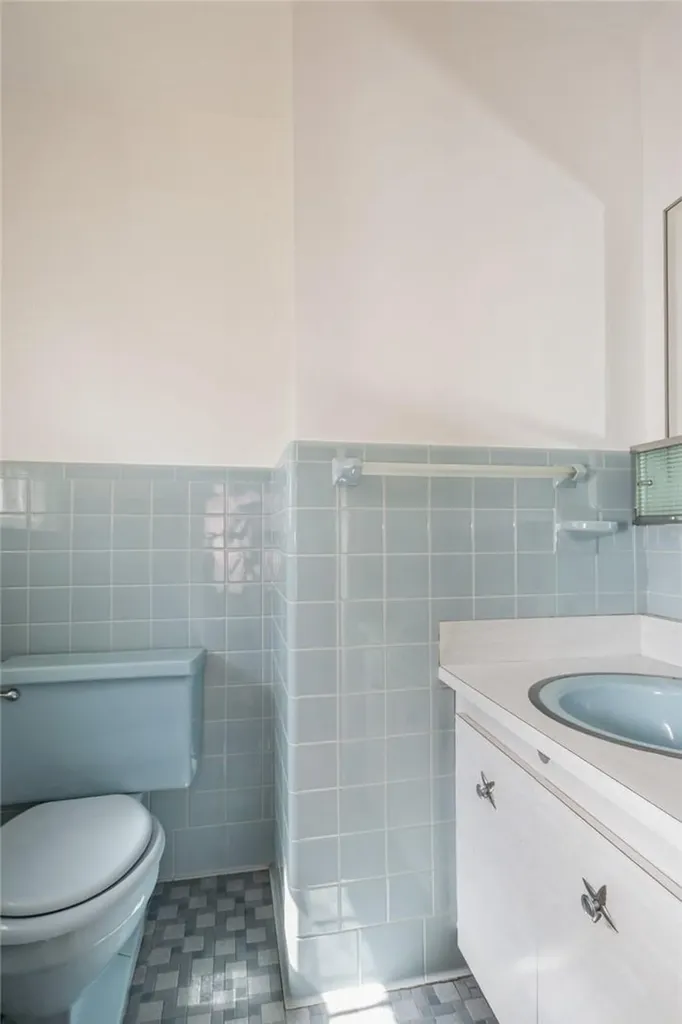 4 Croft Hill Road Poughkeepsie NY 12603