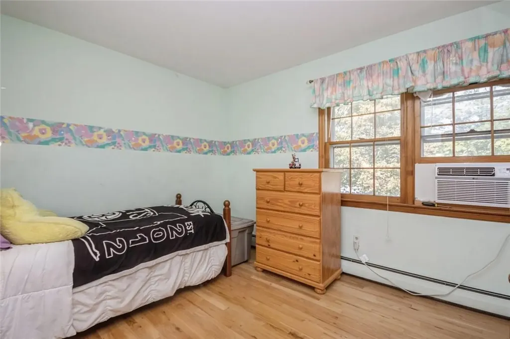 4 Croft Hill Road Poughkeepsie NY 12603