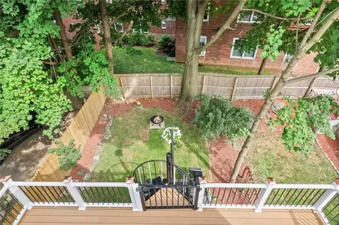 5 Woodland Avenue Larchmont NY 10538